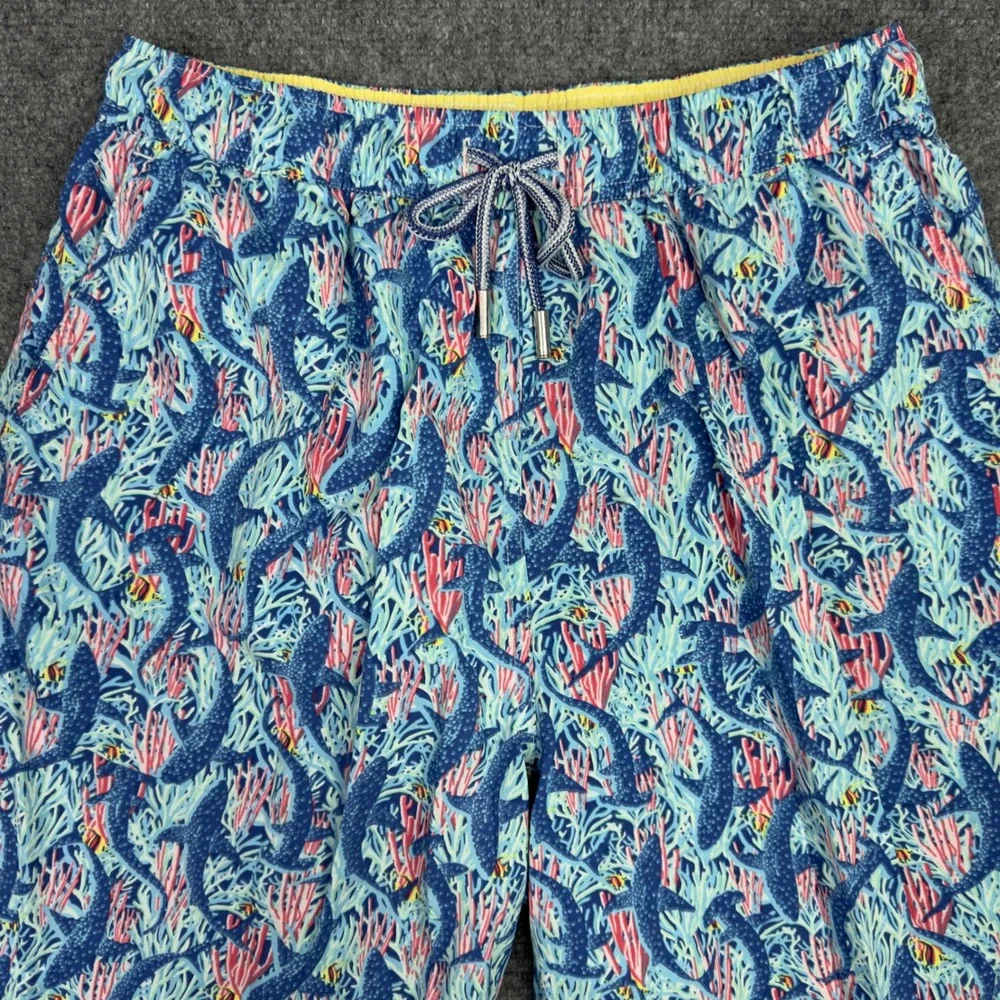 Peter Millar Seaside Collection Swim Trunks Mens M Blue Shark Coral‎ Vacation